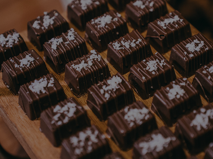 Coleção exclusiva de doces gourmets e bombons artísticos
