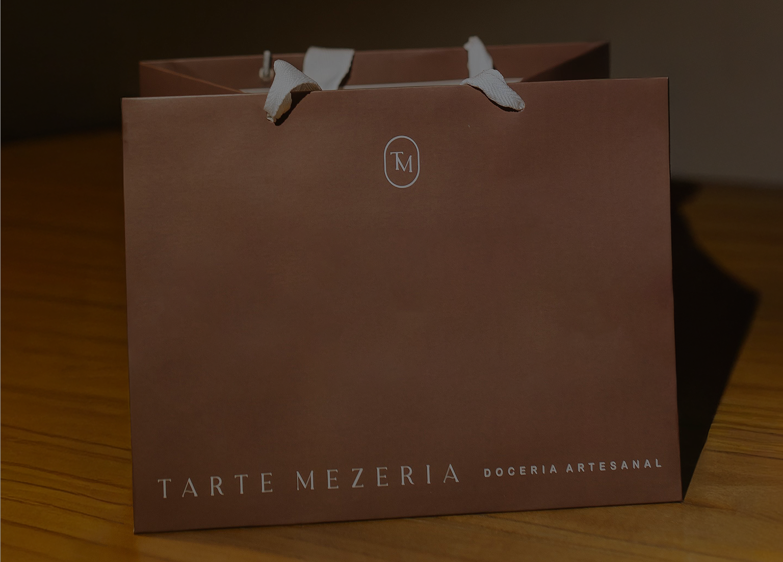 Experiência de degustação premium da Tarte Mezeria